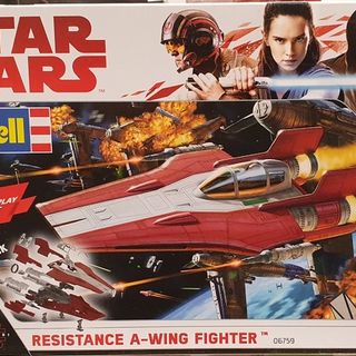 Star Wars Resistance A-Wing Fighter Kitset Revell Light & Sound