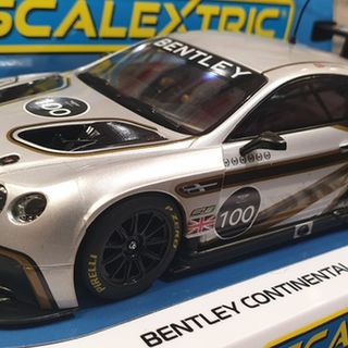 Scalextric 1/32 Bentley Continental GT3 100 Extraordinary Years