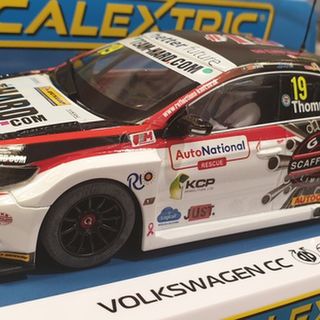Scalextric 1/32 Volkswagen CC 2018 BTTC #19 Bobby Thompson