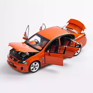 Holden VE Commodore SS V-Series Ignition Metallic 1/18 Authentic Collectables