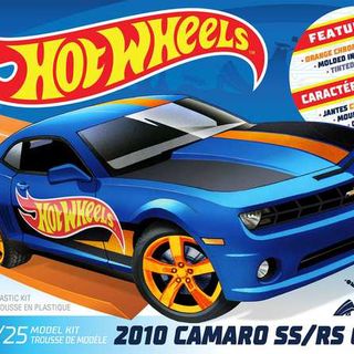 2010 Chev Cararo SS/RS Coupe Hot Wheels AMT Kitset 1/25