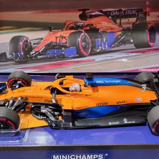 McLaren MCL35M Daniel Ricciardo 2021 Bahrain F1 GP Minichamps 1/18