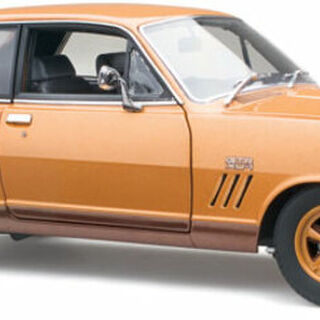 Holden LJ Torana GTR XU-1 50th Anniversary GOLD Livery Roadcar 1/18 Classic Carlectables