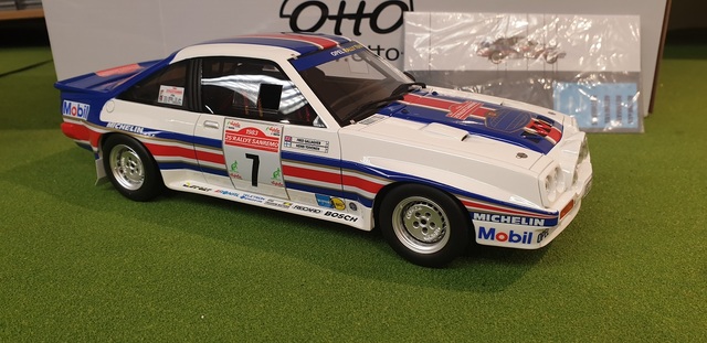 OTTO MOBILE 1/18 - OPEL Manta R - RAC Rallye 1985