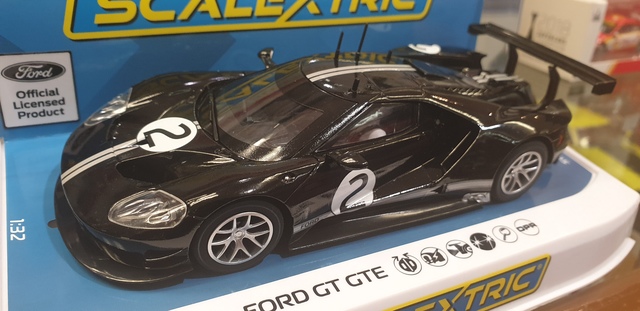 Scalextric 1/32 Ford GT GTE Black No2 Heritage Edition