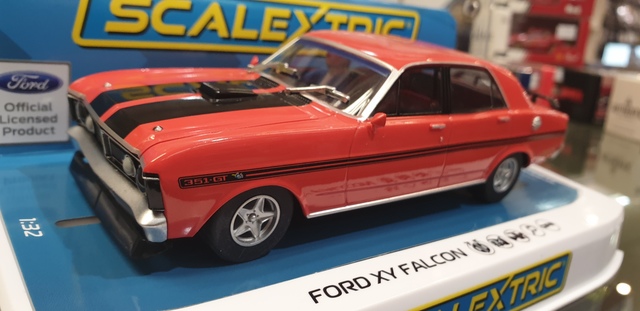 Scalextric 1/32 Ford XY Falcon GTHO Phase II Track Red