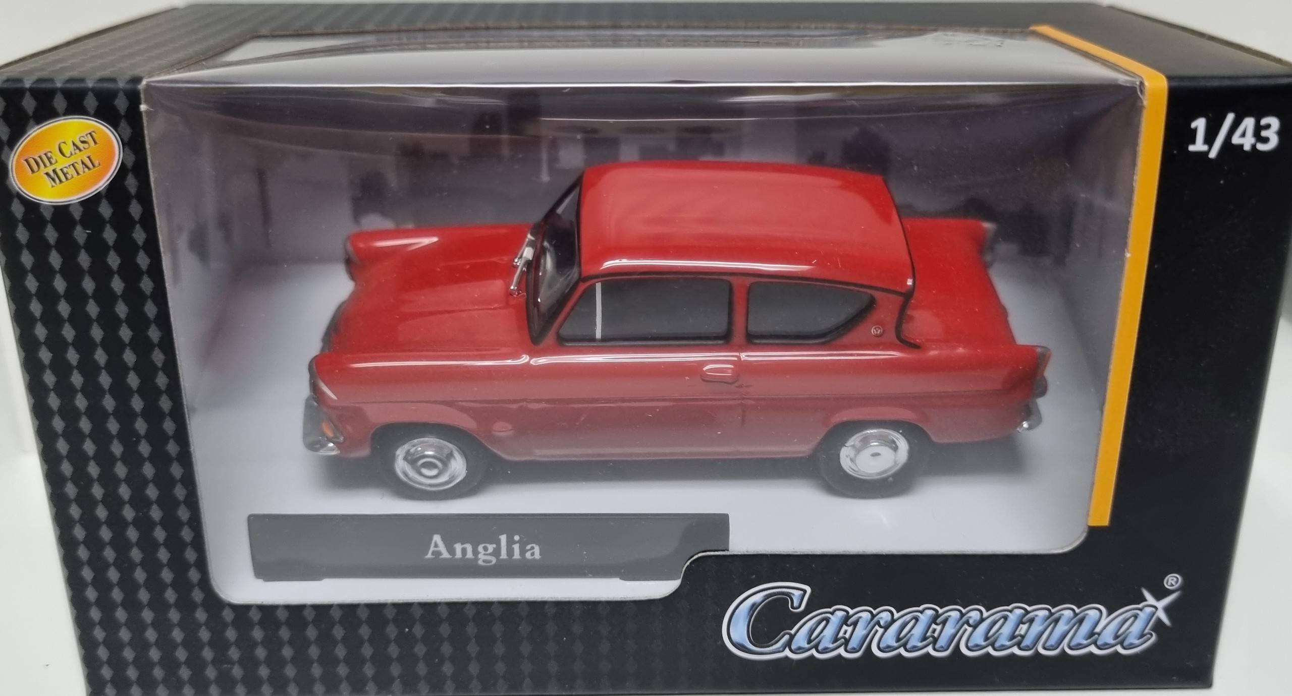 Ford Anglia Red Roadcar 1/43 Cararama