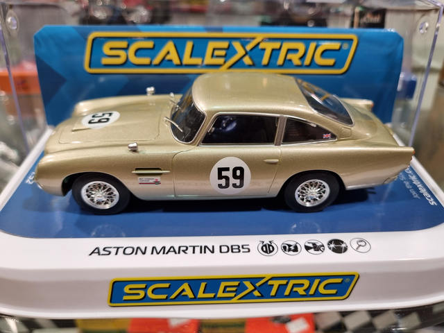 Scalextric 1/32 Aston Martin DB5 #59