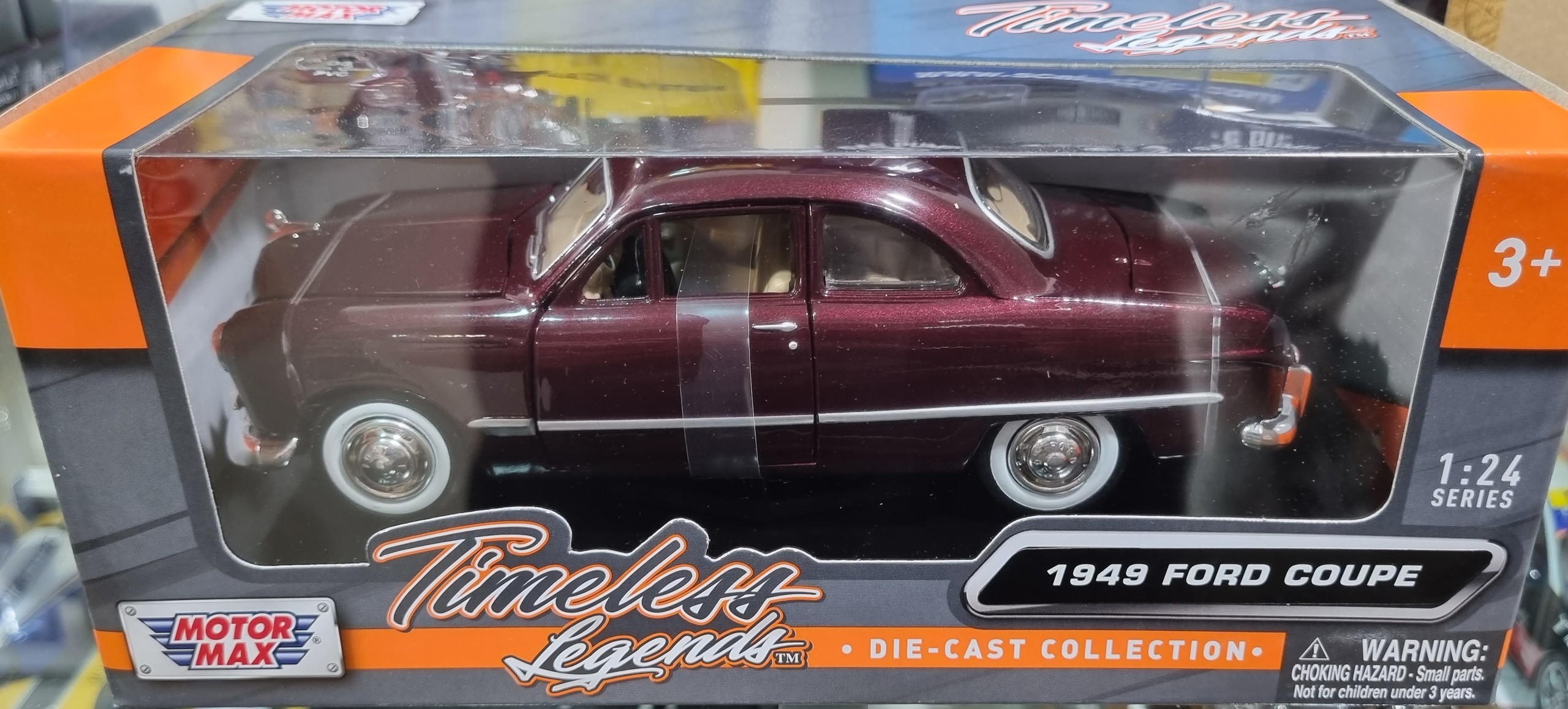 1949 Ford Coupe Maroon Roadcar 1/24 Motor Max