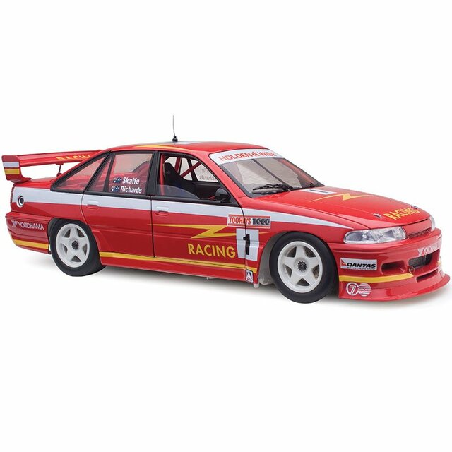 Holden VP Commodore 1993 Bathurst 2nd Place Mark Skaife & Jim Richards Classic Carlectables 1/18