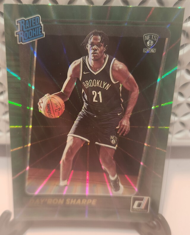 2021-22 Panini Donruss #214 Day'Ron Sharpe Brooklyn Nets - Green Laser