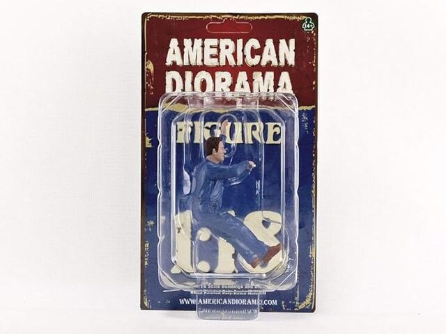 American Diorama Mechanic Classic - Frank Under the Hood