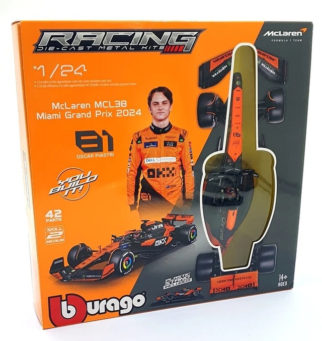 BBurago McLaren MCL38 #81 Oscar Piastri F1 2024 Model Kit -1/24
