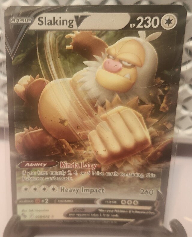 Pokemon TCG: Slaking V 058/078 Pokemon Go