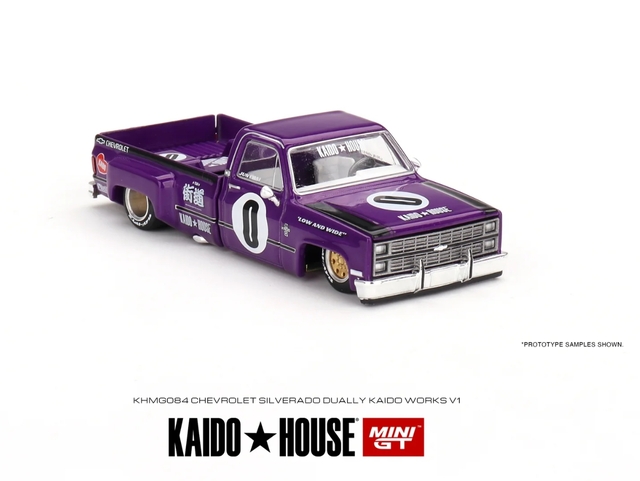 Kaido House + Mini GT 1:64 Chevrolet Silverado Dually KAIDO V1