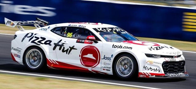 Biante 1/18 2023 Bathurst Jones/Boys #96 Pizza Hut Chevrolet Camaro