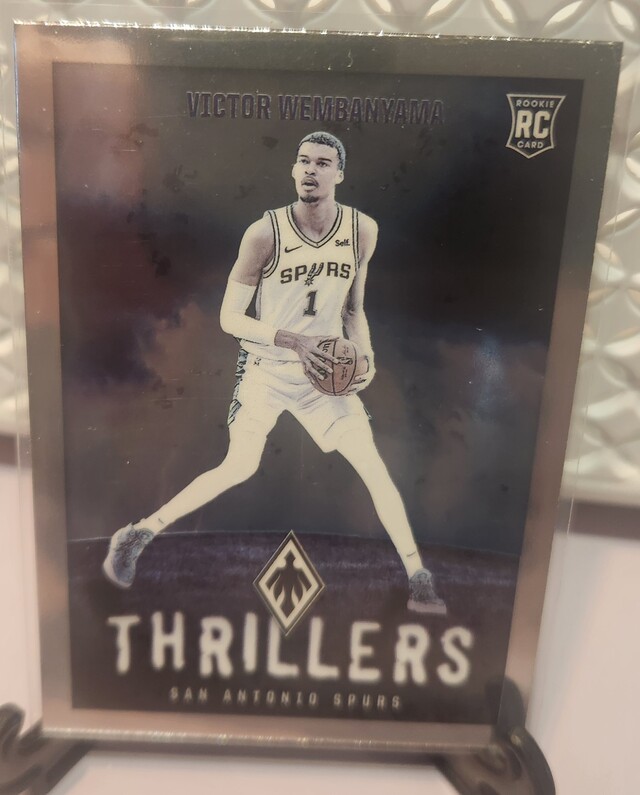Victor Wembanyama #2 2023 Panini Phoenix Thrillers