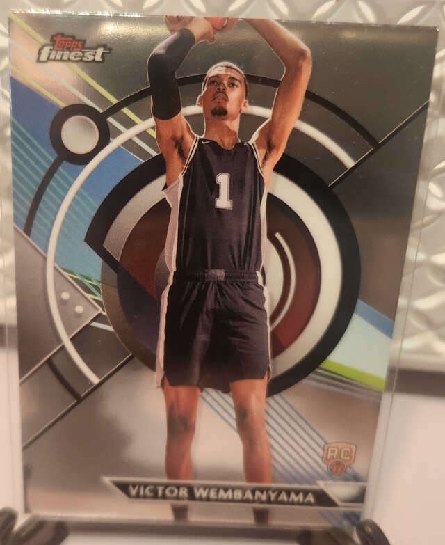 Victor Wembanyama #76 2023 Topps Finest