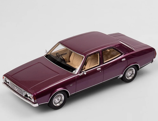 Authentic Collectables 1/18 Leyland P76 Super - Peel Me A Grape