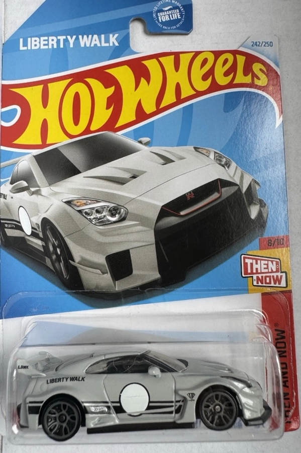 Hot Wheels LB Silhouette Works GT Nissan 35GT RR VER.2 (LC)