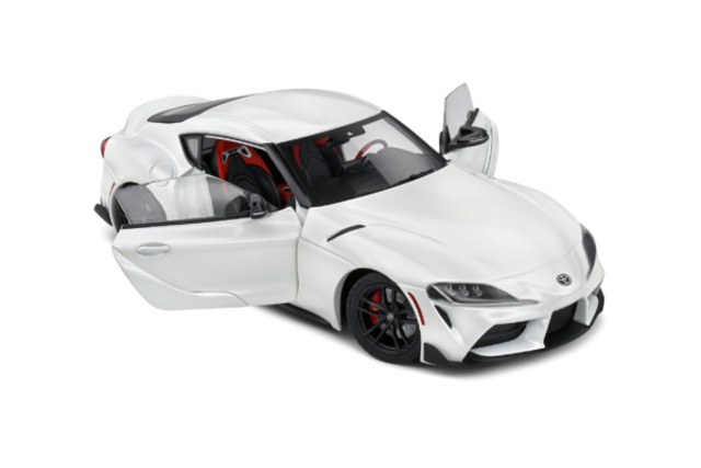 Toyota GR Supra 2023 Pearl White 1/18 Solido