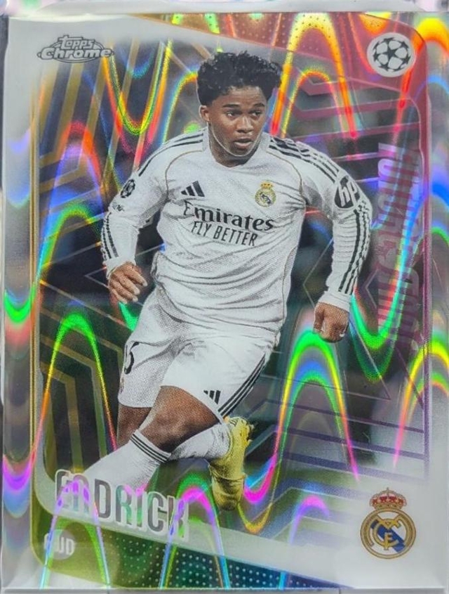 Endrick [Raywave Refractor] #86 2025 Topps Chrome UEFA