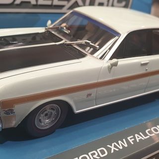Scalextric 1/32 Ford XW Falcon GTHO Diamond White