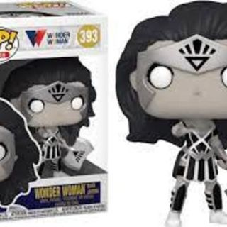 Funko Pop Vinyl: #393 Wonder Woman 80th Anniversary - Wonder Woman Black Lantern