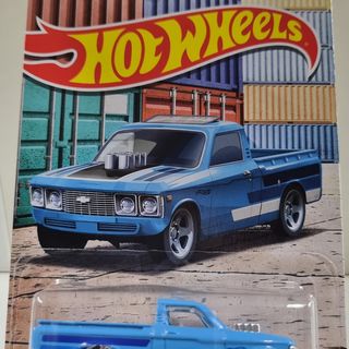 Hot Wheels Hot Pickups Custom 1972 Chevrolet LUV