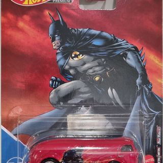 Hot Wheels Premium Batman Haulin Gas