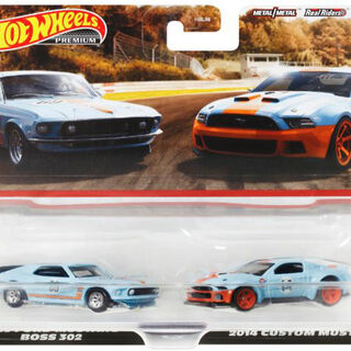 Hot Wheels Premium 2 Pack - 1969 Ford Mustang BOSS 302 & 2014 Custom Mustang (Gulf)