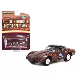 Greenlight Nazareth National Motor Speedway 1982 Chevrolet Corvette 1/64