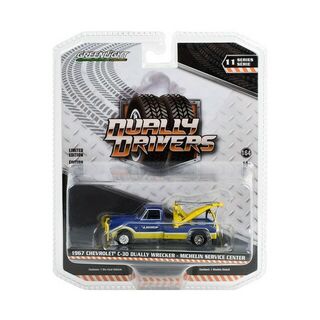 Greenlight Dually Drivers 1967 Chevrolet C-30 Dually Wrecker - Michelin Service Center 1/64