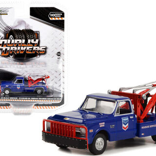 Greenlight Dually Drivers S101969 Chevrolet C-30 Dually Wrecker - Standard Oil Company Roadside Service 24 Hour 1/64