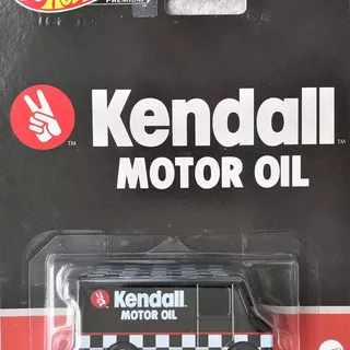 Hot Wheels 2023 Pop Culture Vintage Oil Kendall Combat Medic