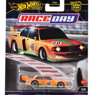 Hot Wheels Car Culture Race Day BMW 320 Group 5