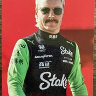 Topps F1: Paddock Pass 2024 Valtteri Bottas #13 Red Foil