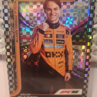 Oscar Piastri [Checker Flag Refractor] #6 2025 Topps Chrome Formula 1