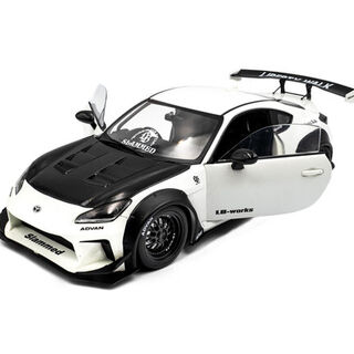 2024 Toyota GR86 LBWK Body Kit Pearl White 1/18 Solido