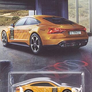 Hot Wheels Silver Series Audi 2026 Audi RS e-tron GT 4/5