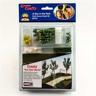 JTT 95701 JTT Scenery GARDEN CRAFTS: A Day in the Park