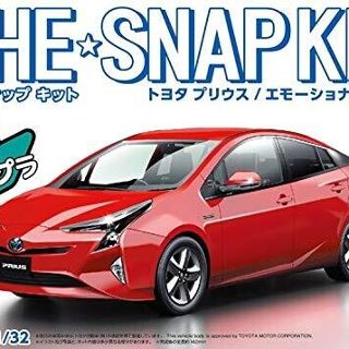Toyota Prius Red No. 02-B Snap Kit - Aoshima 1/32